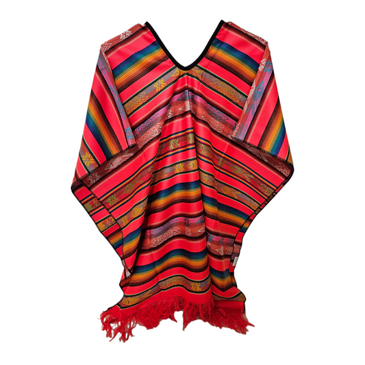 Discover the Magic of Authentic Elegance: Colombian Ponchos of Excellence, where Beauty intertwines with Quality, Dress with Style and Tradition!