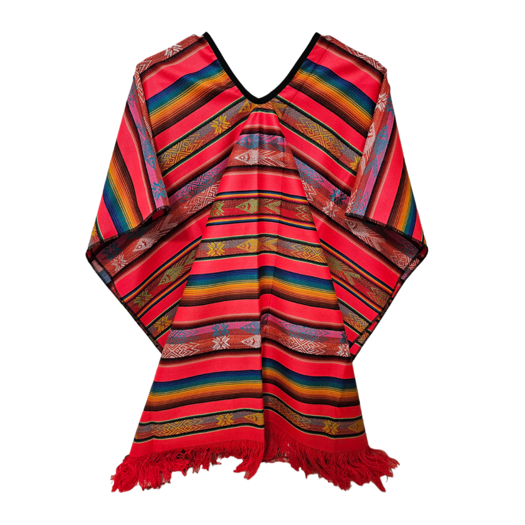 Discover the Magic of Authentic Elegance: Colombian Ponchos of Excellence, where Beauty intertwines with Quality, Dress with Style and Tradition!