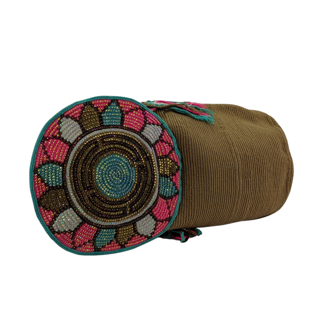 Wayuu Backpack with cover 100% Colombian Handmade, Artisanal Product, Travel backpack, Beach Crossbody Unique Design, Variety of Colors